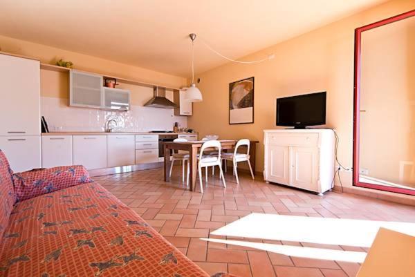 Residence Solalto San Vincenzo Exterior photo